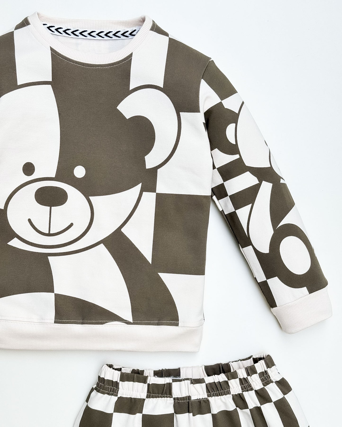 Bear Graffiti Printed Full Sleeve Co-ord Set