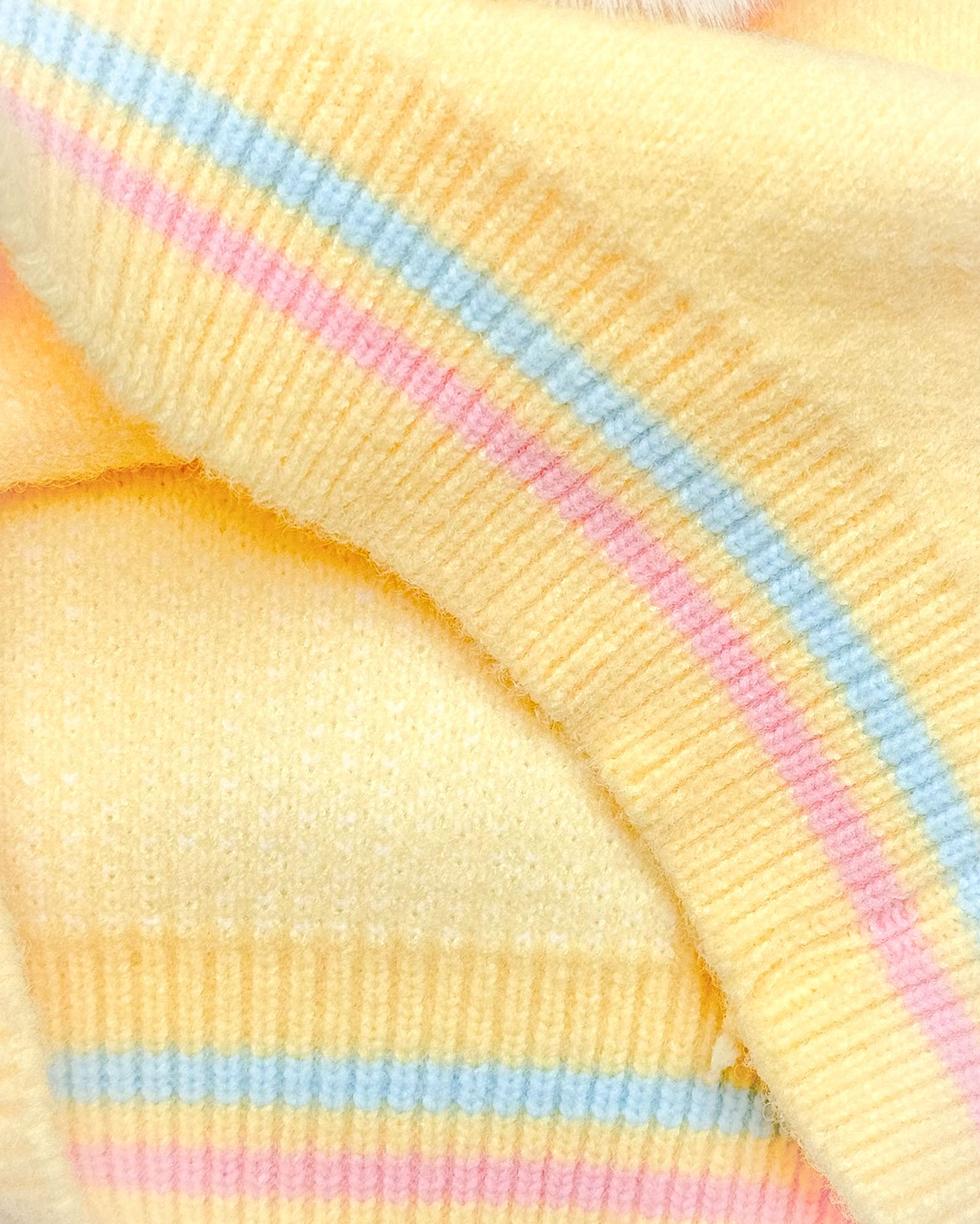 Heart Appliqué Full-Sleeve Pullover Sweater