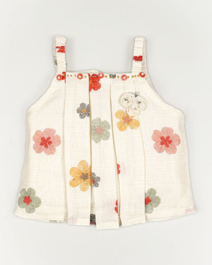 Rustic Flower Printed Strap Pleated Top With 3/4 Pants