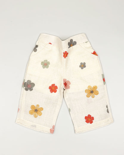 Rustic Flower Printed Strap Pleated Top With 3/4 Pants