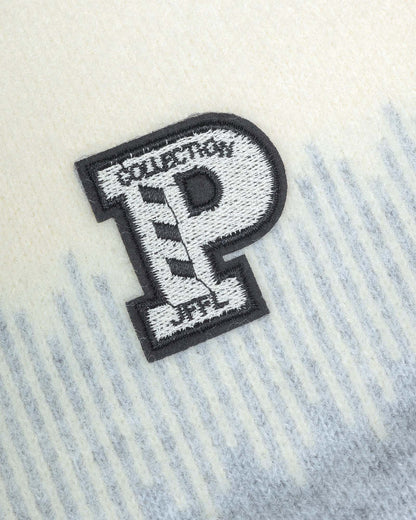 Stylish Fine Line Design Sweater