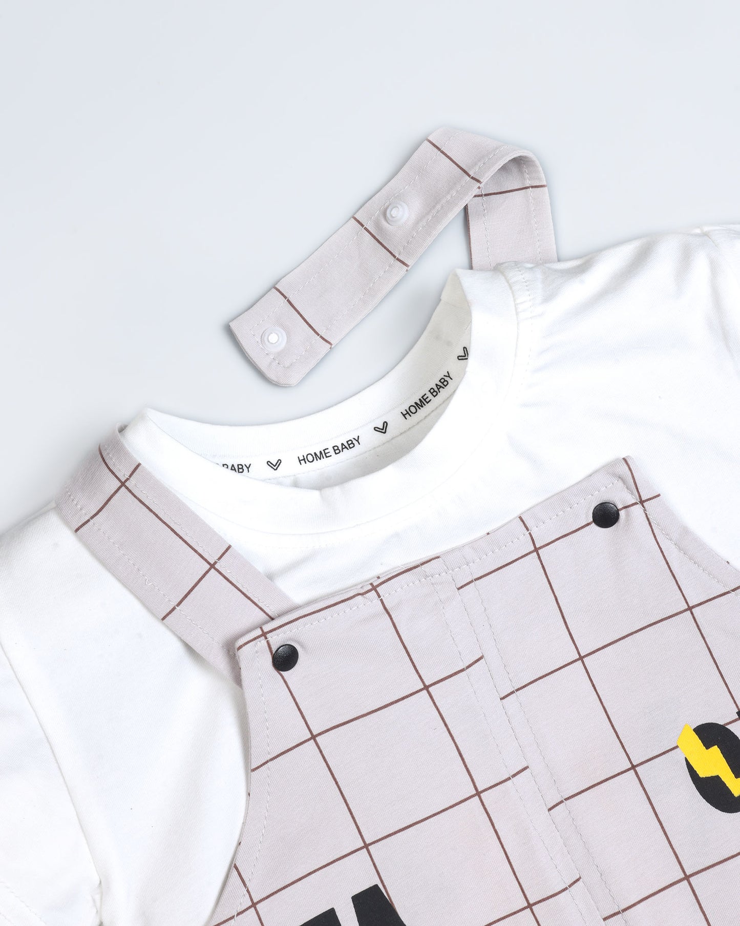 Stay Real T-Shirt With Check Printed Dungaree