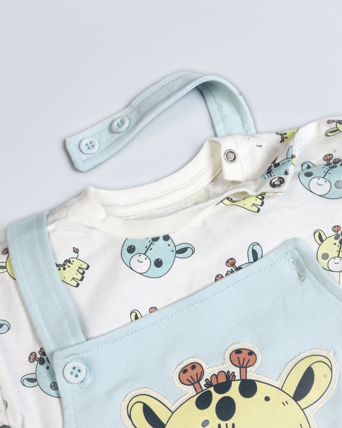 Baby Giraffe Printed Half Sleeve Dungaree Romper