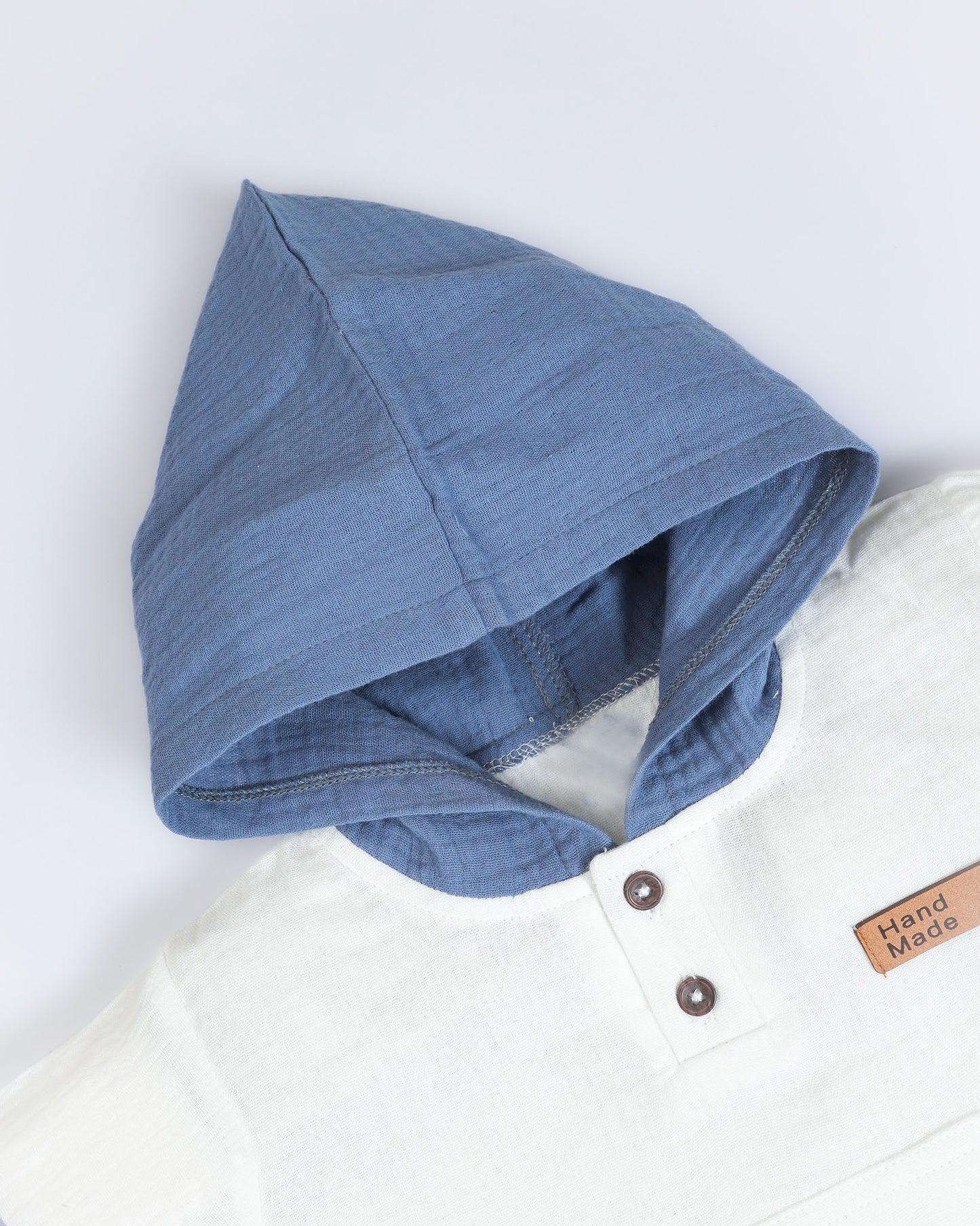 Crinkled Muslin Hooded T-Shirt With Pocket Detail / Shorts