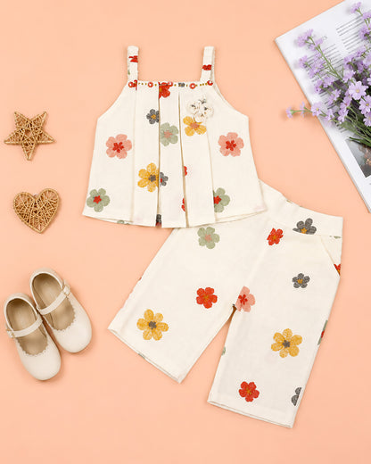 Rustic Flower Printed Strap Pleated Top With 3/4 Pants