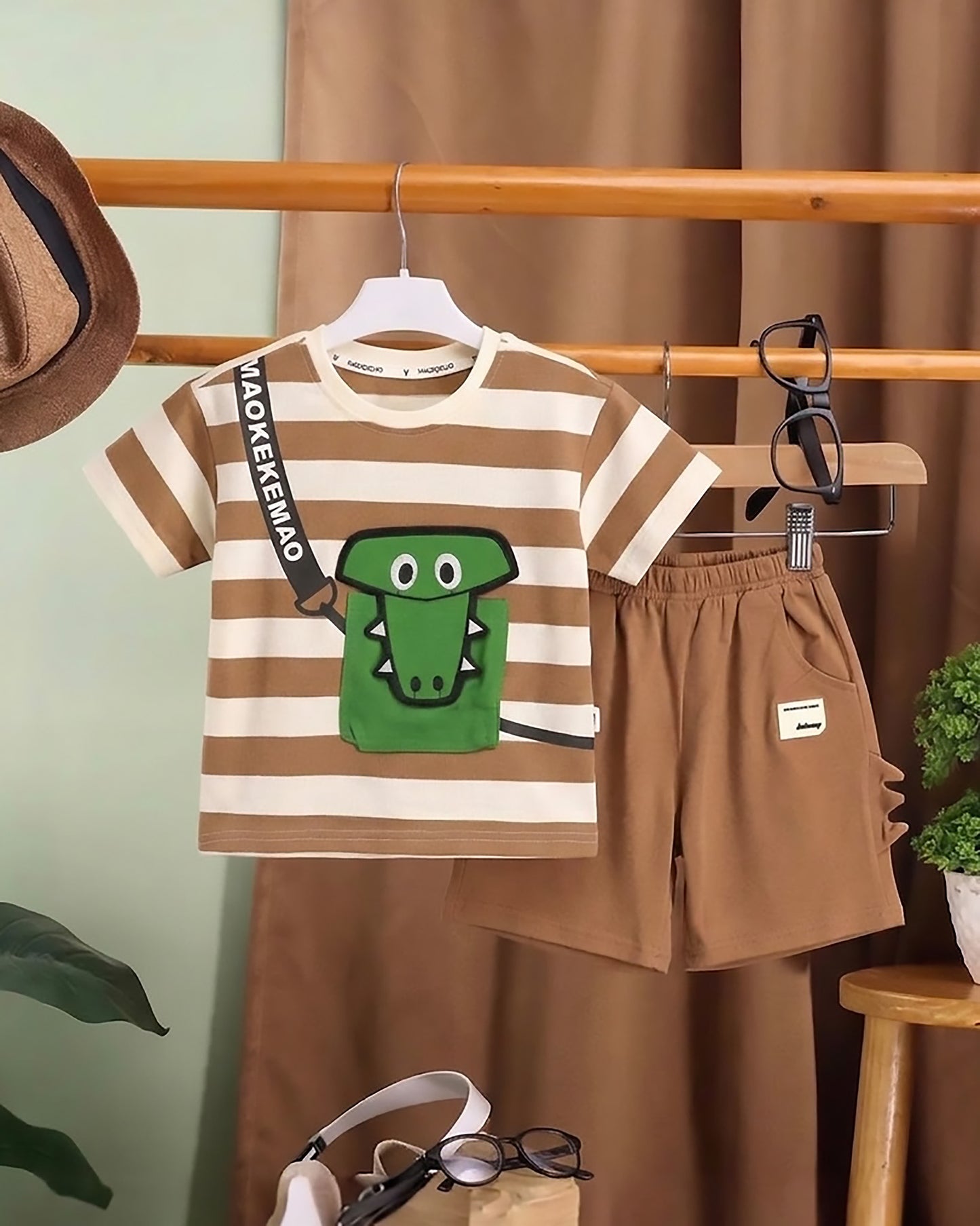 Stripe Textured Croco Face Appliquéd Co-ord Set