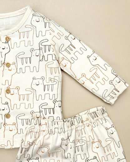 Full Sleeve Front Open Lion Graffiti Printed Co-ord Set