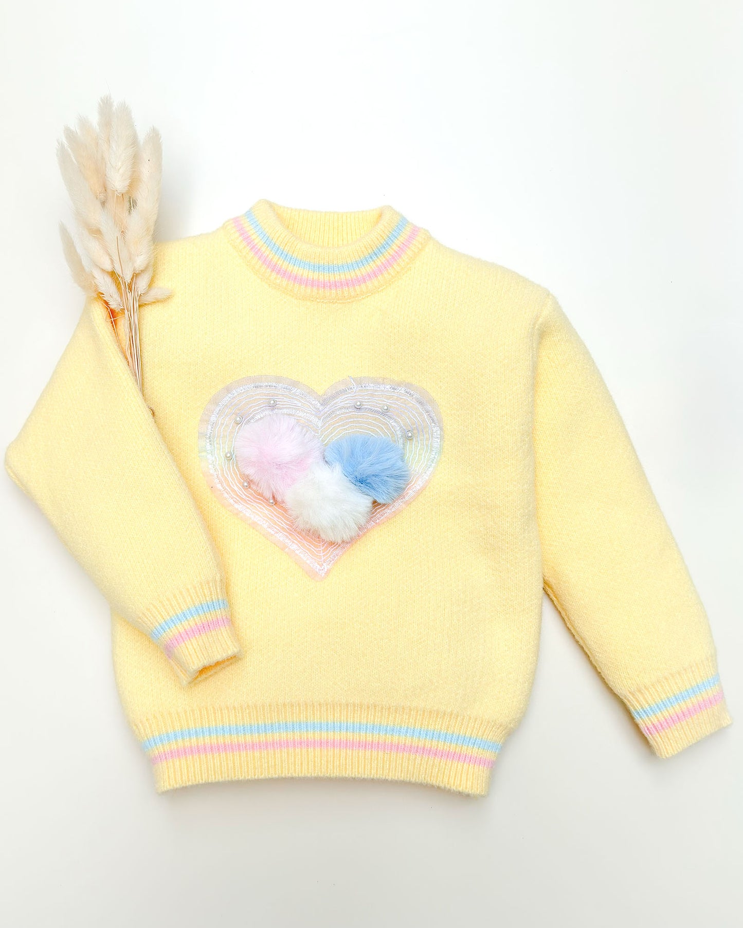 Heart Appliqué Full-Sleeve Pullover Sweater