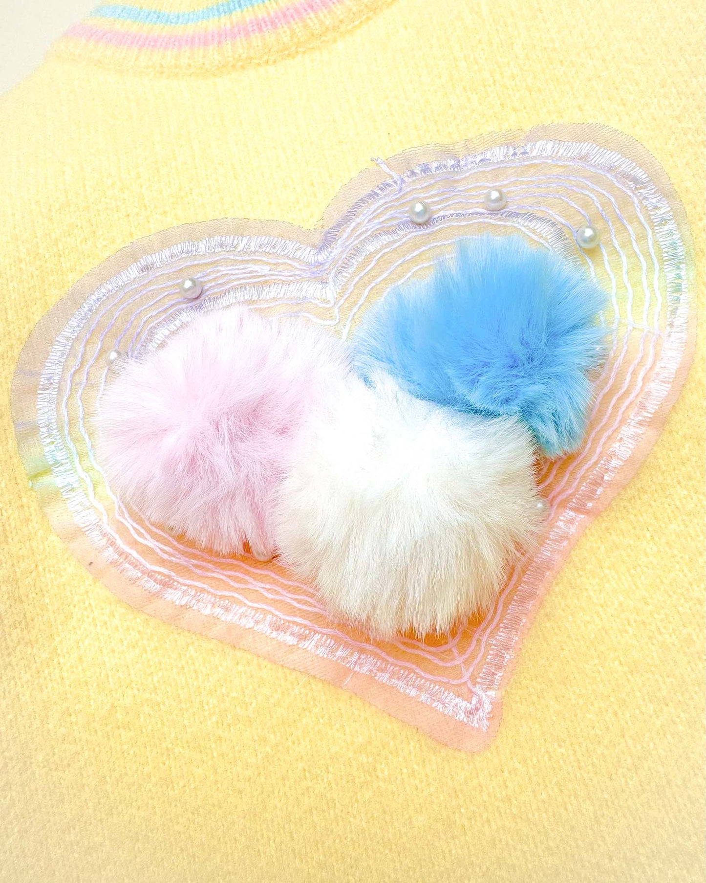 Heart Appliqué Full-Sleeve Pullover Sweater