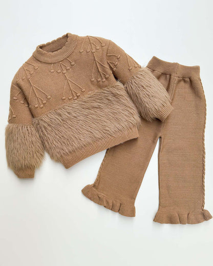 Knitted Textured Sweater Co-Ord Set With Fur Details