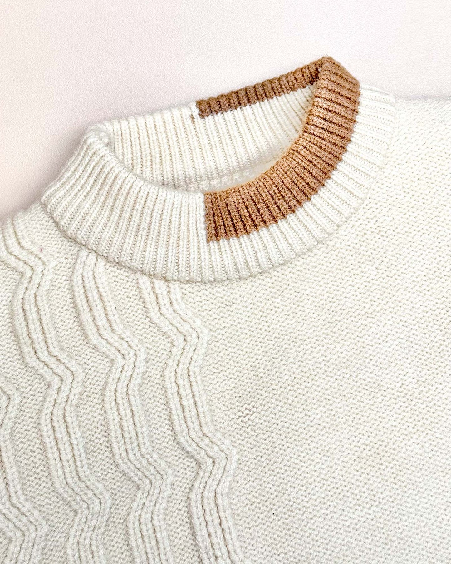 Full Sleeve Textured Pattern Sweater