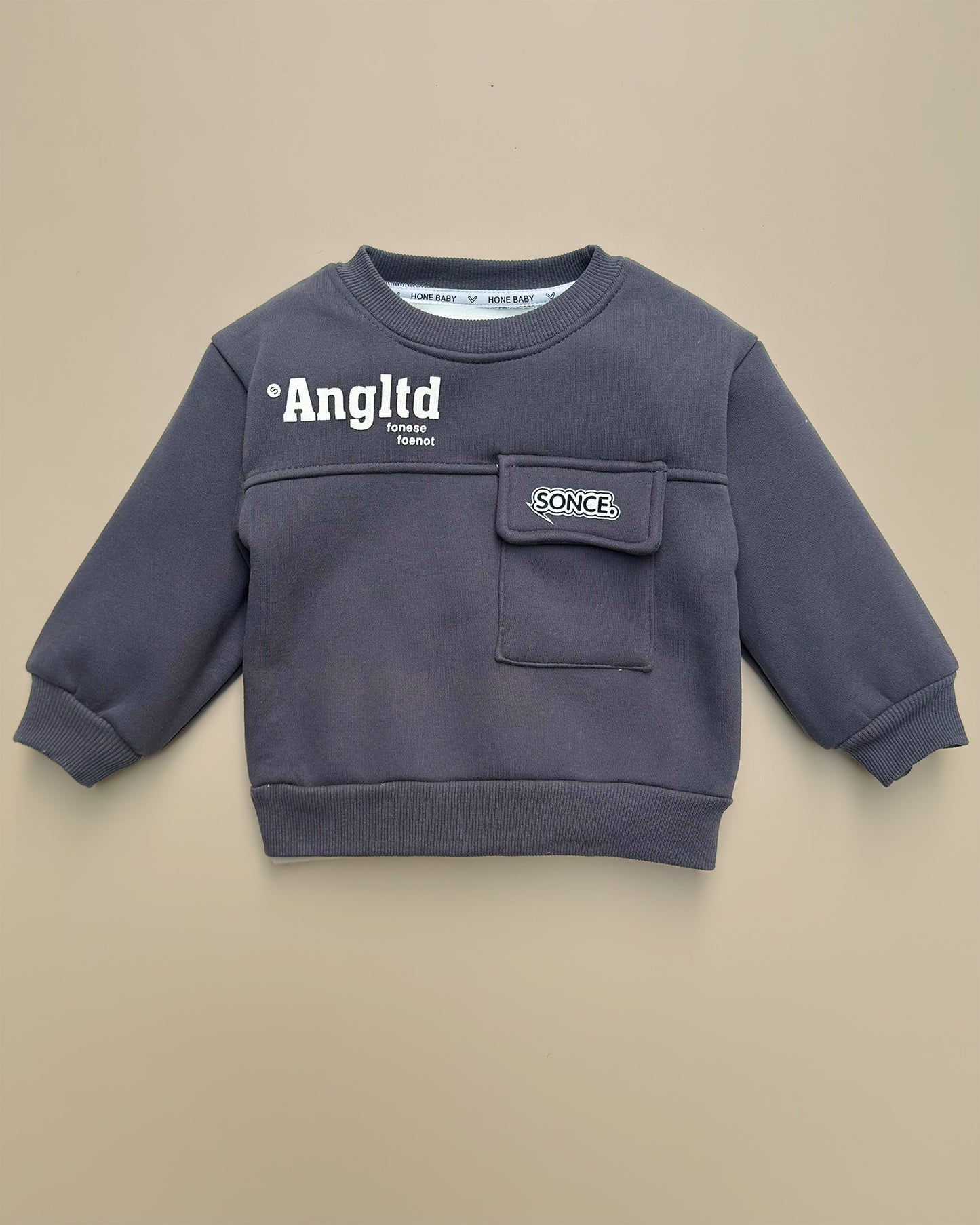 Fleeced Sweatshirt With Pocket Detail