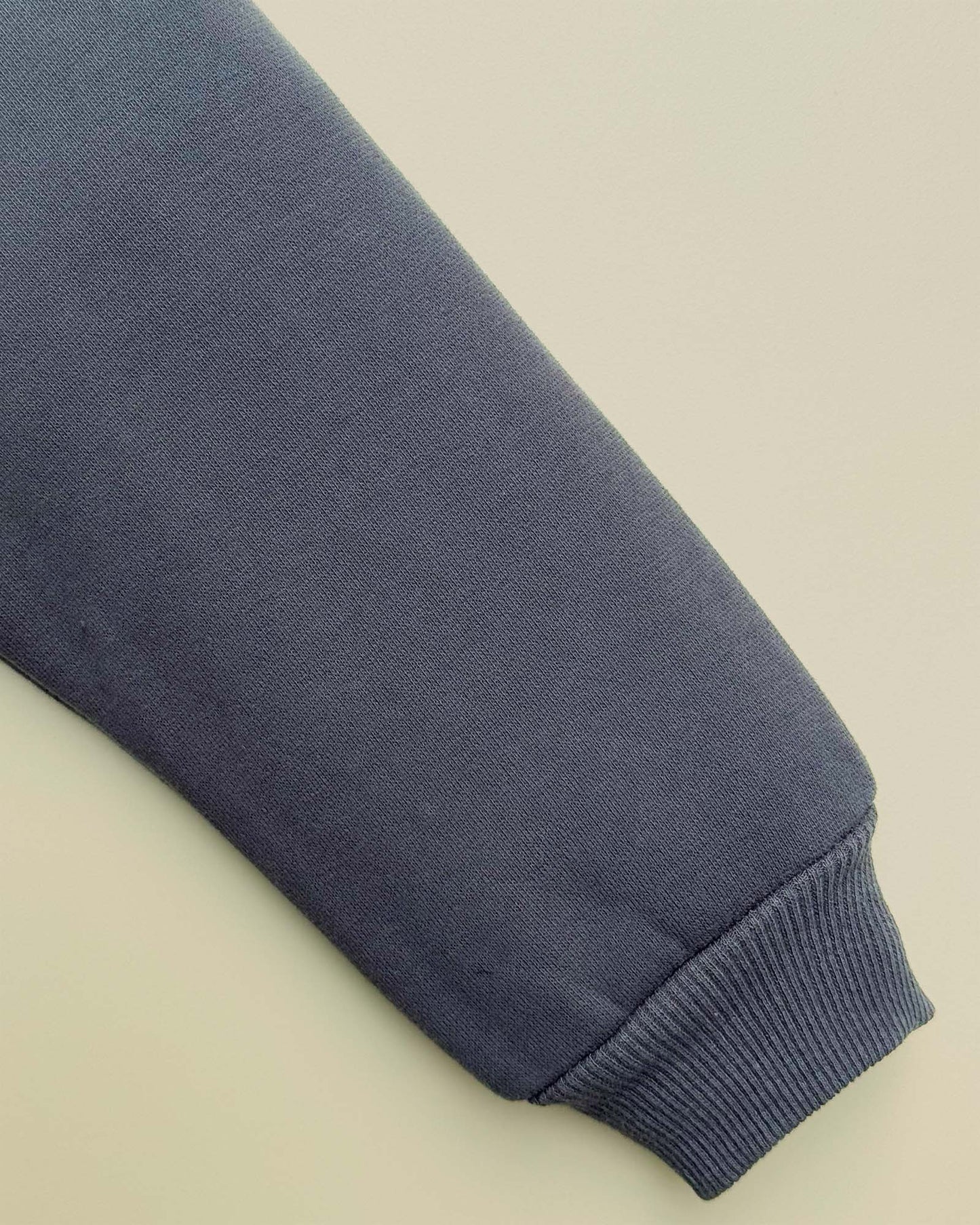 Fleeced Sweatshirt With Pocket Detail