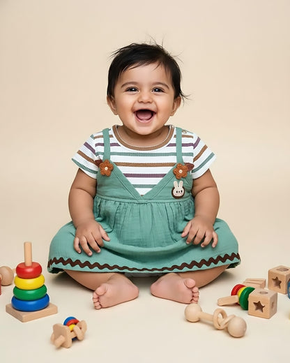 Crinkled Textured Cotton Casual Dress With Bloomer