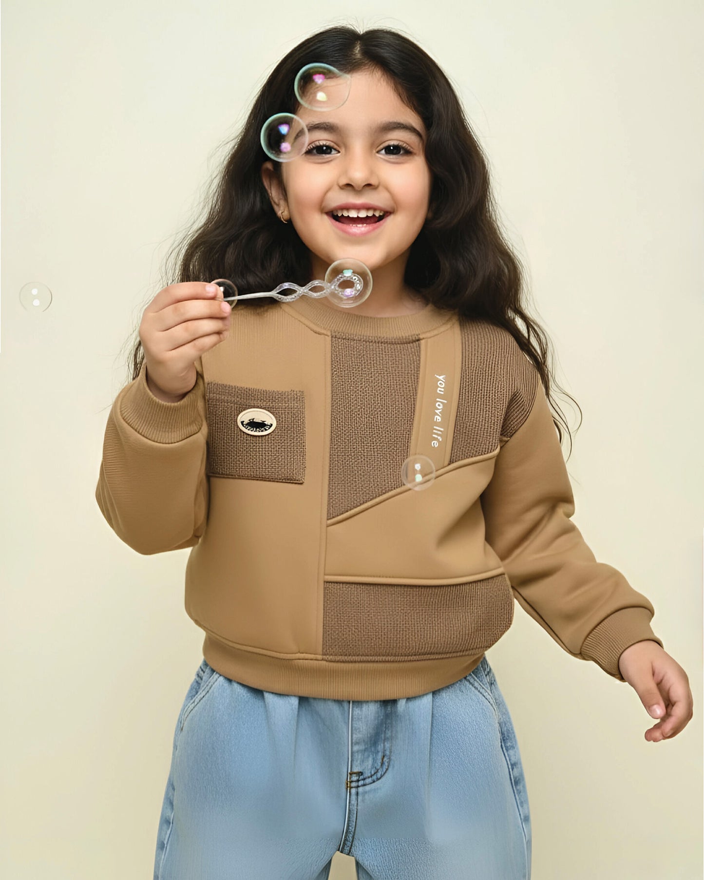 Stylish Love Life Printed Textured Fleeced Sweatshirt